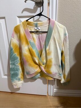 Current Air Los Angeles Tie Dye Twist Front Sweatshirt